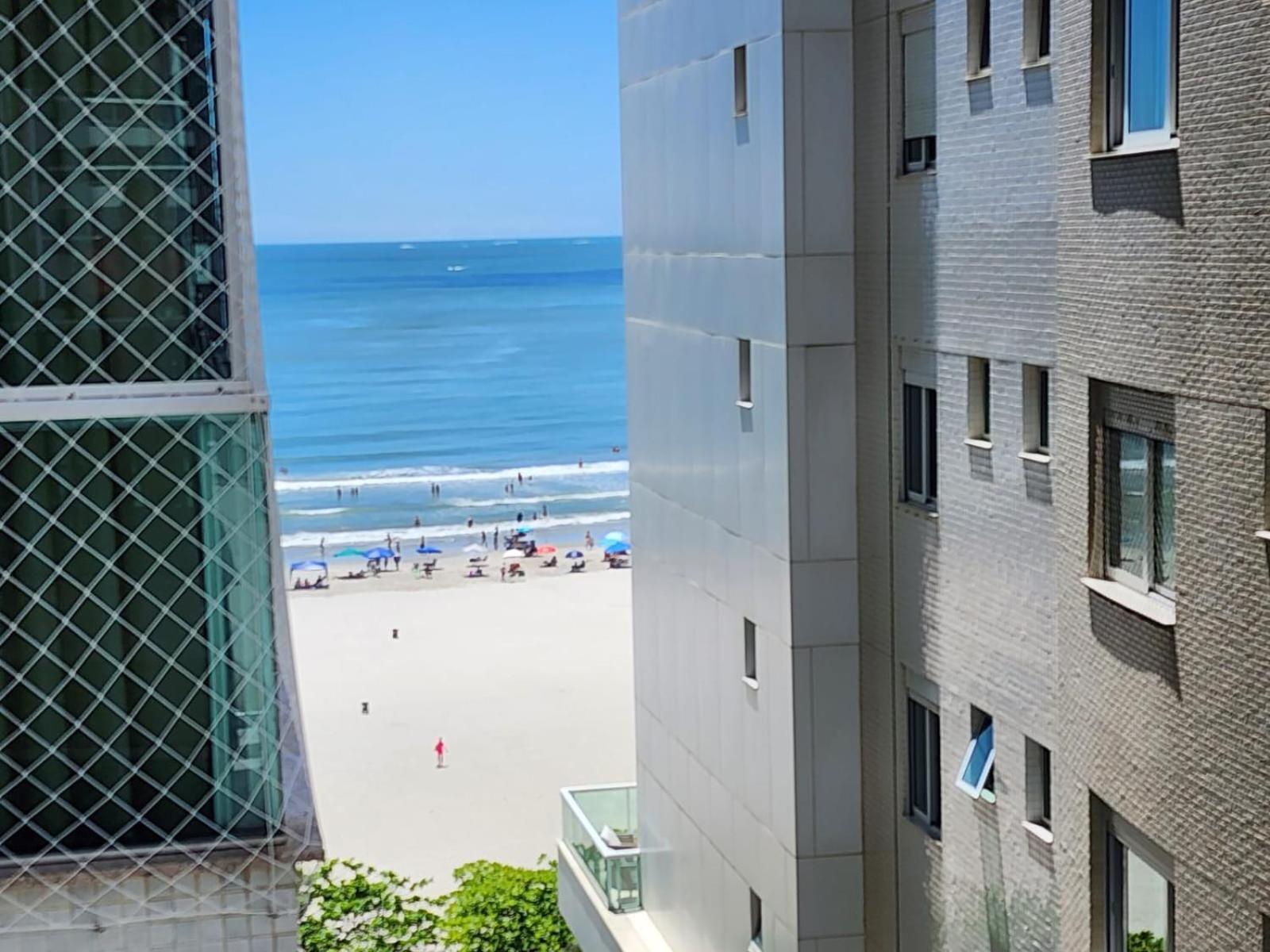 Apartamento Em Frente A Em Balneario, 6 Vu3572 *
